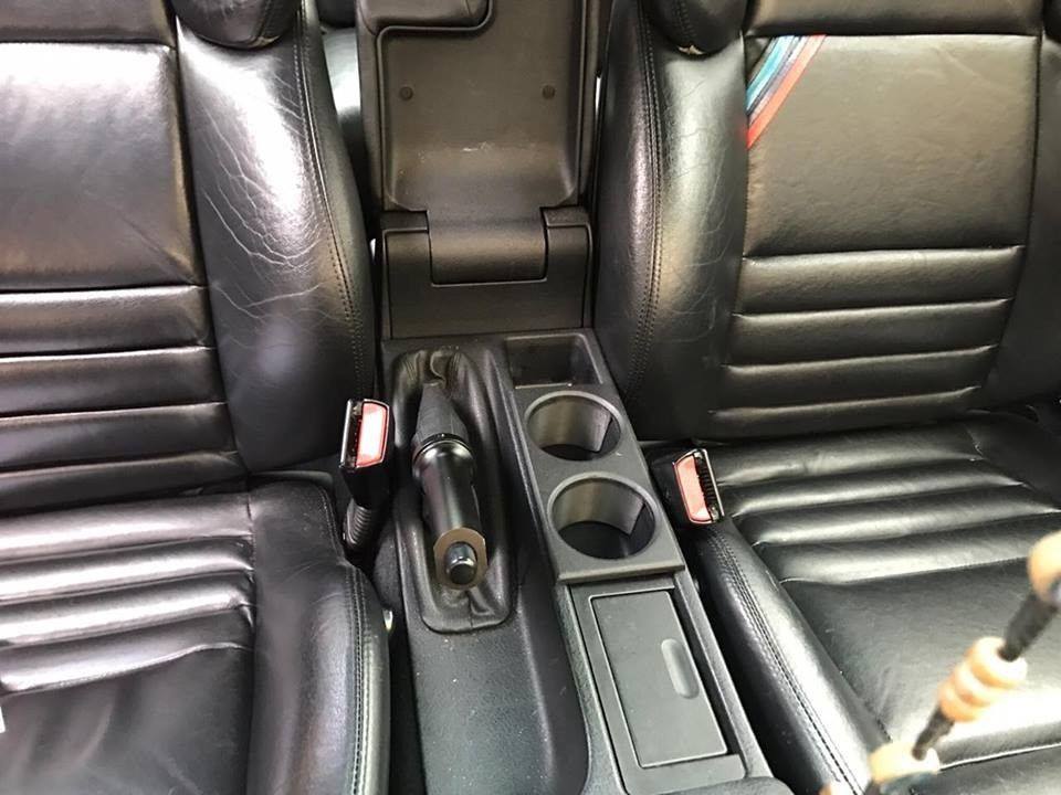 BMW Z3 Coupe (E36) Cup holder